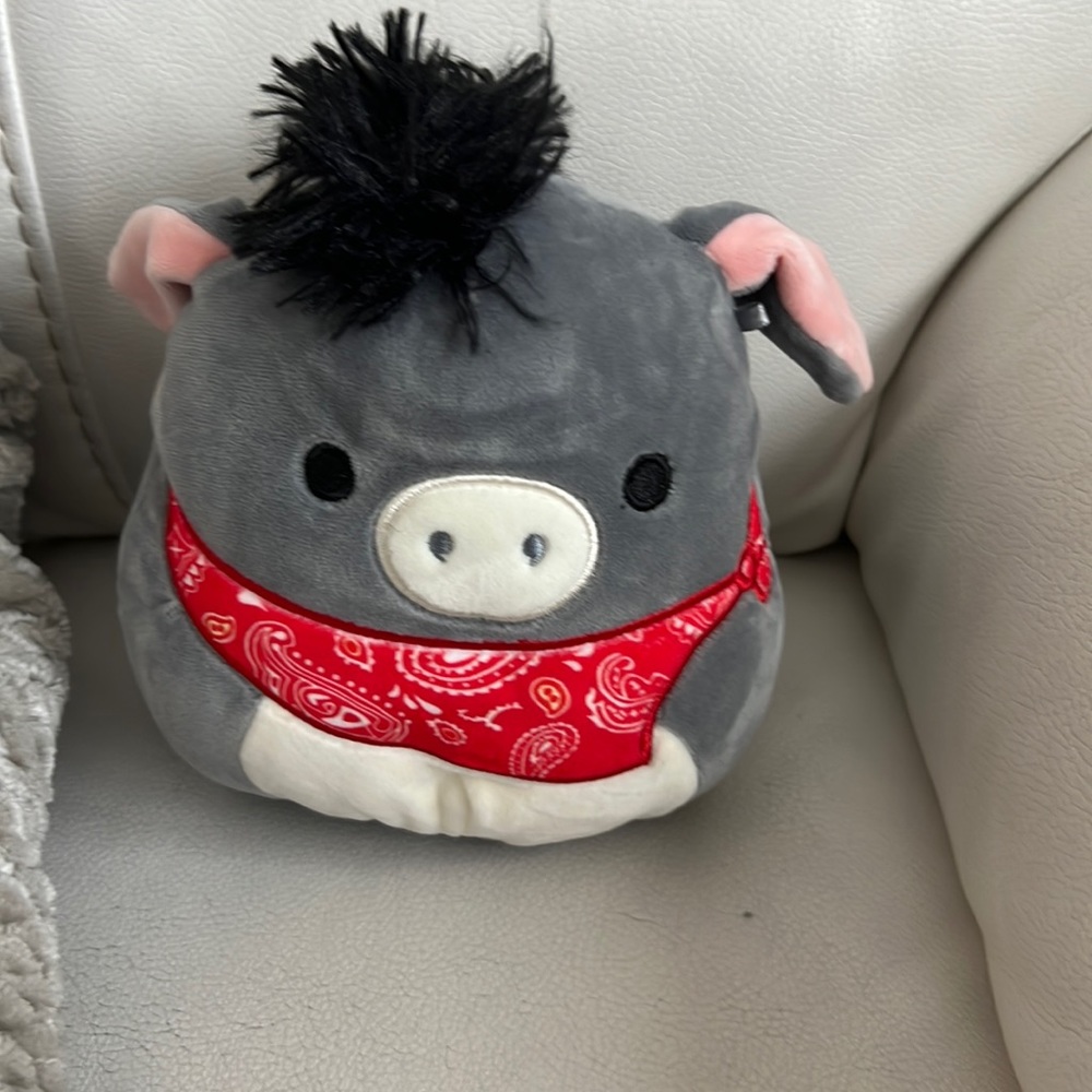 Cute squishmello toy